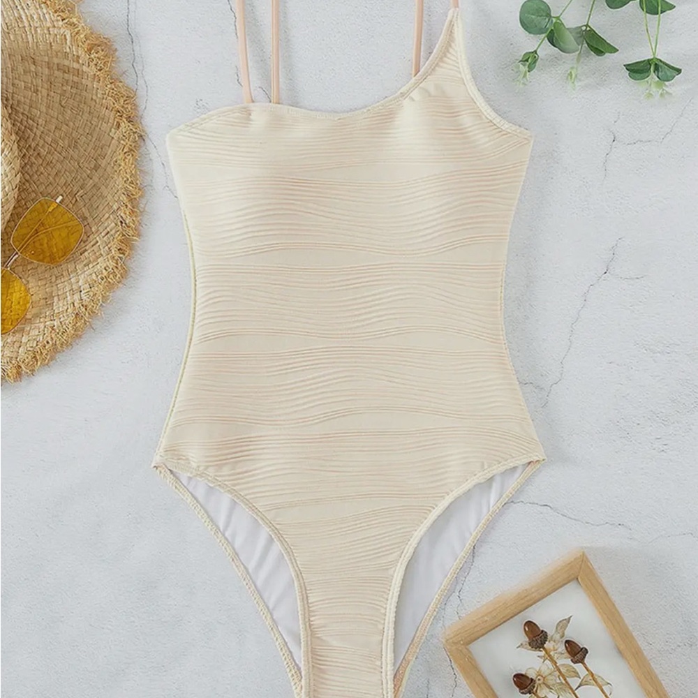 New one piece women’s swimsuit
